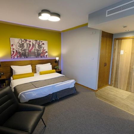 Royal Court Hotel ラマッラ エクステリア 写真