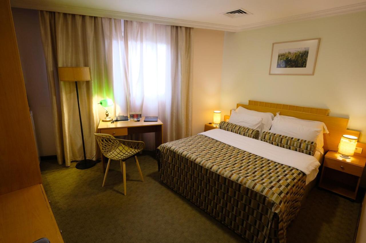 Royal Court Hotel ラマッラ エクステリア 写真