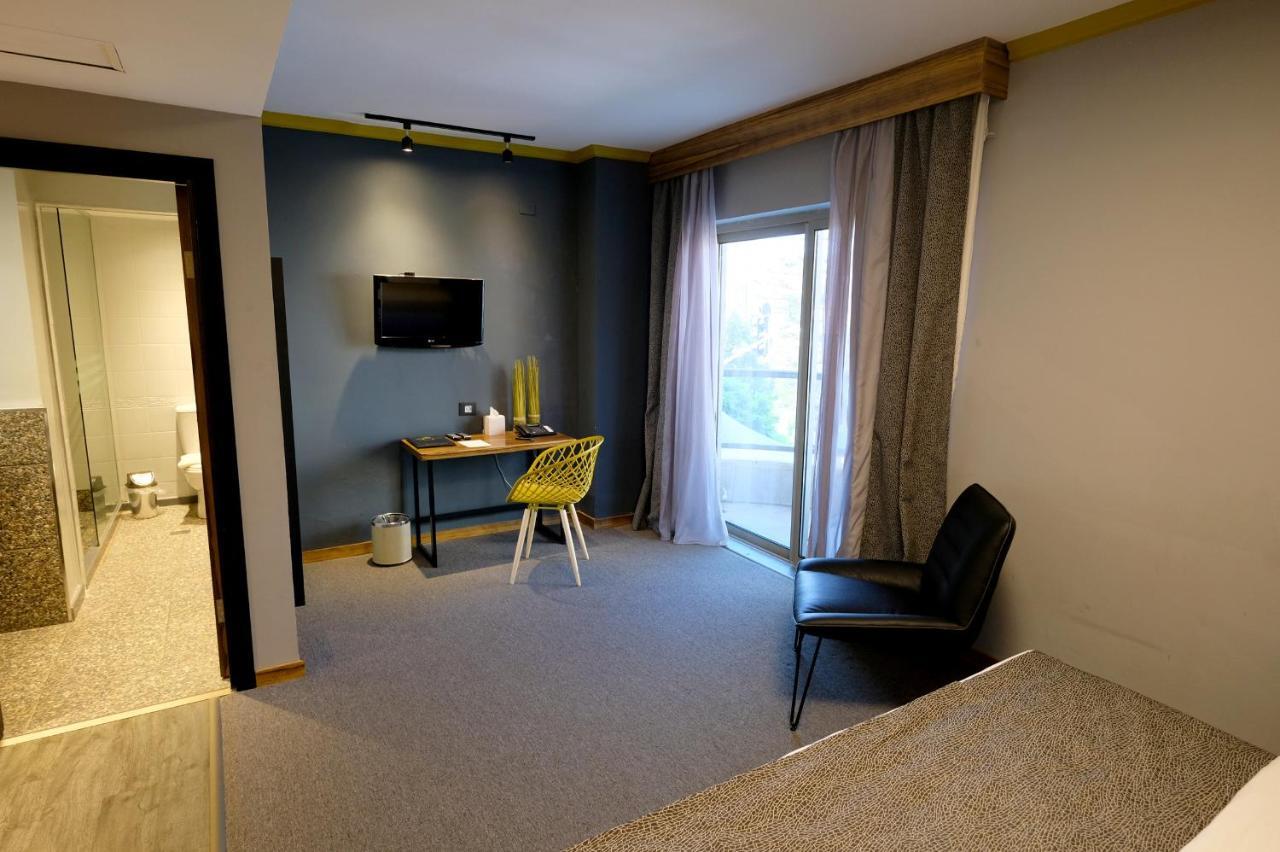 Royal Court Hotel ラマッラ エクステリア 写真